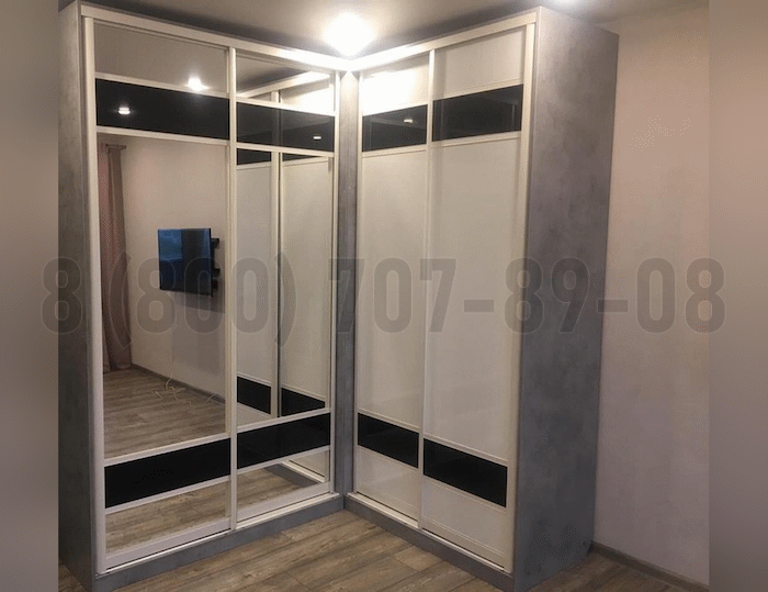 П-образный шкаф в Черноголовке